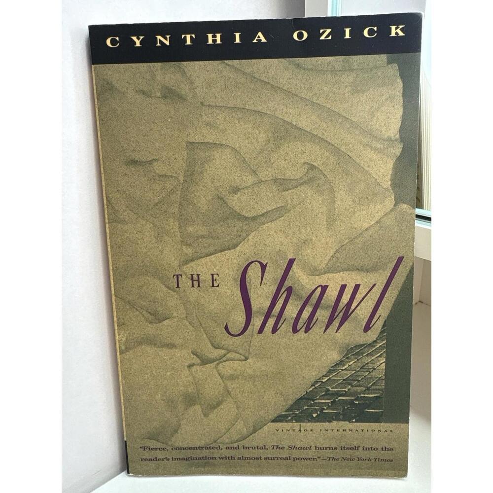 Vintage International Ser.: The Shawl by Cynthia Ozick (1990, Trade Paperback)
